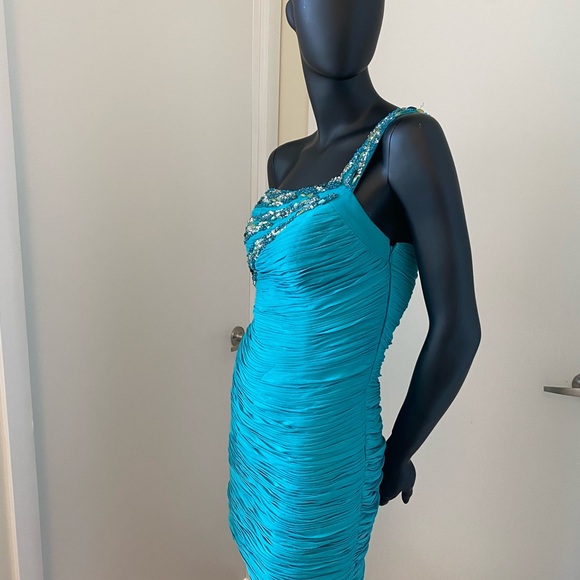 One-shoulder Turquoise short dress - Picture 6 of 7